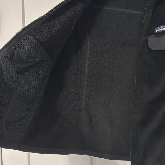 Patagonia vest! - Picture 4 of 10